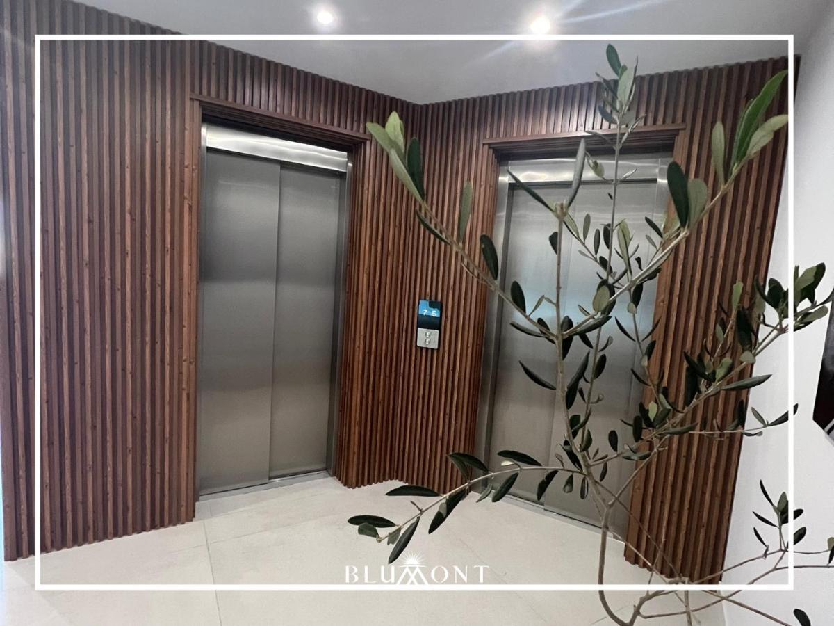Luxury Rooftop Suites By Blumont Shkallnur ภายนอก รูปภาพ